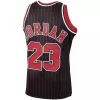 Men's Chicago Bulls Michael Jordan #23 NBA Classic Jersey 95-96 - buybasketballnow.net